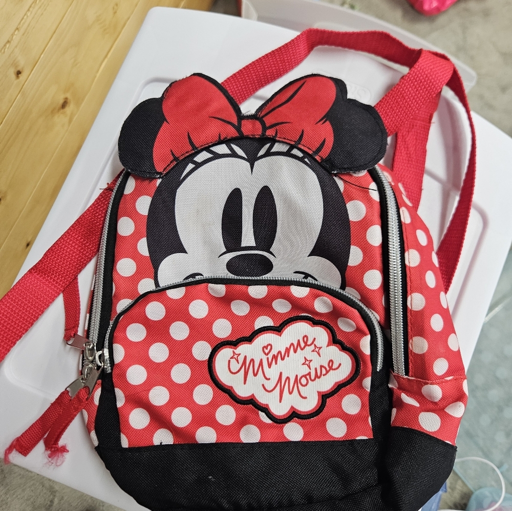 Mini Mouse small leash backpack